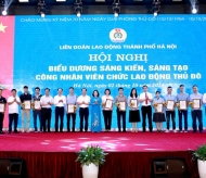 Hanoi honors 100 workers, civil servants for best idea