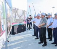 Prime Minister urges quick construction of National Exhibition Center