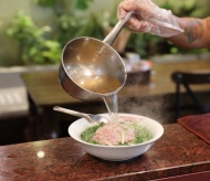 Finding ways to make Hanoi pho, a global dish