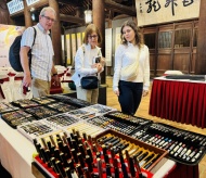 Fountain pen exhibition opens at Temple of Literature