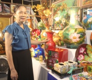 The guardian of Ha Thai lacquer art