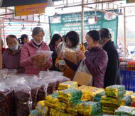 OCOP and agricultural products promotion week underway in Hanoi suburb