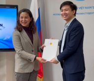 Vietnamese youth library opens in Russia