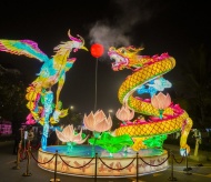 Vietnam hosts first international lantern competition 