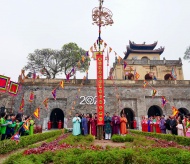 Thang Long Imperial Citadel reenacts ancient royal rituals