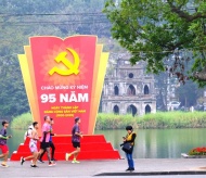 Hanoi streets splashed with color in celebration of CPV's 95th anniversary