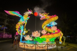 Vietnam hosts first international lantern competition 