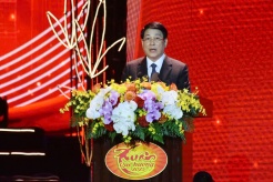 President calls for overseas Vietnamese to join hands in nation-building efforts