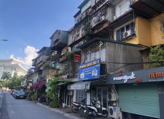 Hanoi's old apartments turn hot properties 