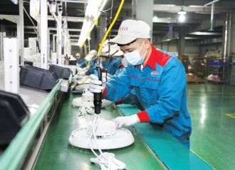 Hanoi's economy shows positive performance in January-August period