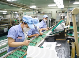 Covid-19 under control to spearhead Vietnam’s GDP growth over 6.5% in 2022: NA