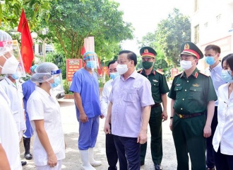 Hanoi to pilot home quarantine for Covid-19 close contacts