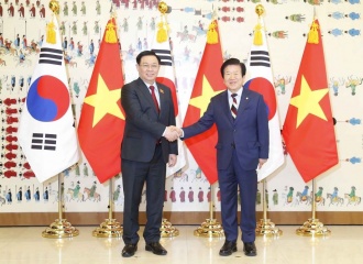 Vietnam asks South Korea to relax ODA conditions 