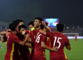 Vietnam footballers make good start at SEA Games 31