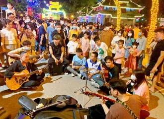 Hanoi takes solutions to spur night economy 