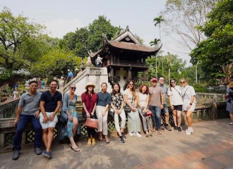 Hanoi may position MICE tourism associated with cultural values