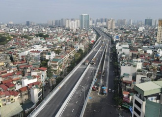 Hanoi speeds up construction of key public projects