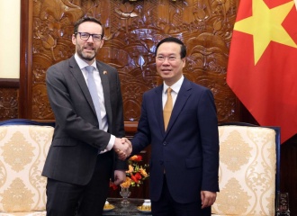 UK ready to support Vietnam in green growth, climate change response