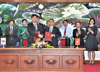 Japan provides US$422 million ODA loans to Vietnam 