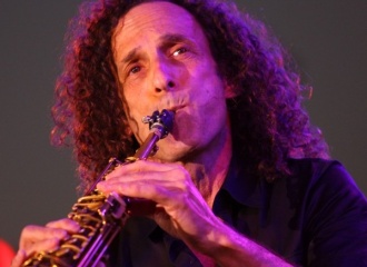 Saxophone legend Kenny G to perform in Hanoi