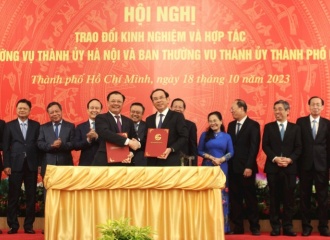 Hanoi, Ho Chi Minh City agree on mutual cooperation