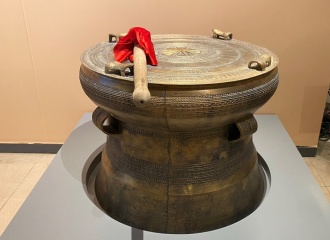 Dong Son bronze drum shows strong vitality of Vietnamese culture