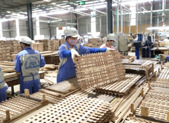 Vietnam aims to export US$16 billion worth of timber this year