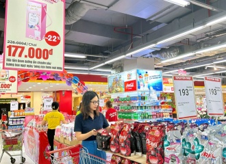 Supermarkets in Hanoi offer promotions during national holidays