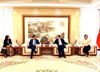 Hanoi-Beijing cooperation – example of bilateral relations