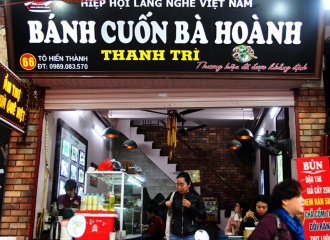 Hanoi banh cuon eatery wins MICHELIN star 