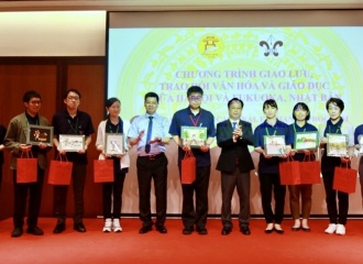 Fukuoka students begin homestay exchange program in Hanoi