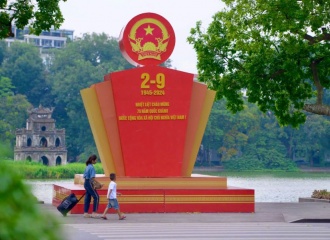 How do foreigners living in Hanoi feel about National Day?