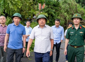 Hanoi chairman oversees recovery efforts following typhoon Yagi