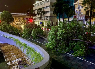 Hanoi streets left in disarray after super typhoon swept away