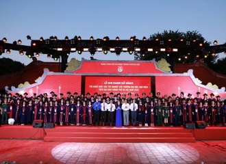 Hanoi honors top 100 graduates of 2024