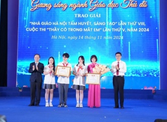 Hanoi honors 196 exemplary teachers for dedication and creativity