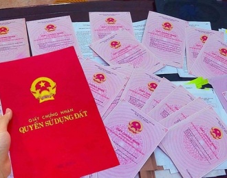 Land deed digitization accelerated in Hanoi