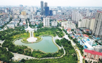 Effective Covid-19 containment helps Hanoi maintain growth momentum in 2022: Mayor