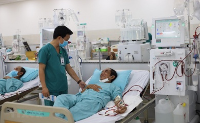 Vietnam sets target to provide health insurance for 95% senior citizens by 2025