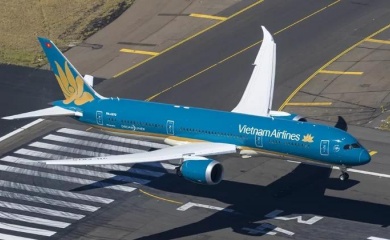 Vietnam Airlines plans share issuance to raise funds