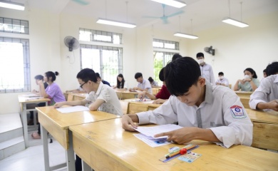 Students in Hanoi sit for the 10th grade entrance exam