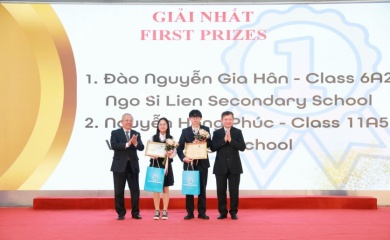 Hanoi students win Australia-inspired writing contest