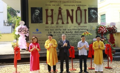 A Hanoi to Remember through the lens of Le Bich, Andy Soloman