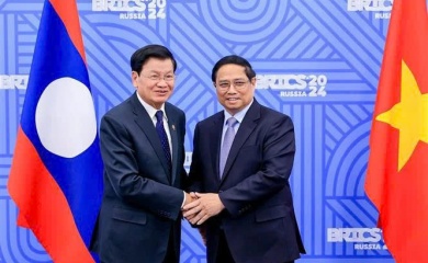 Vietnam pledges to help Laos address challenges: Prime Minister