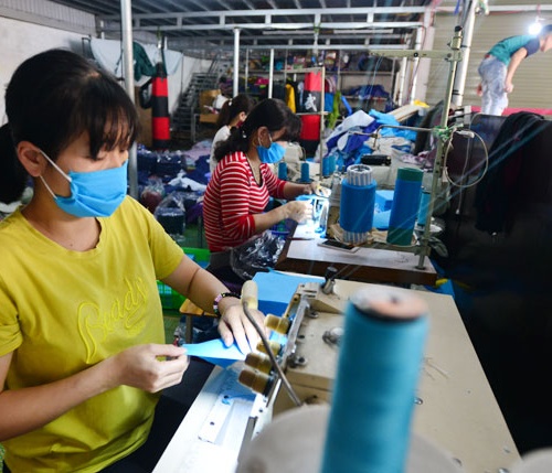 Standard Chartered Forecasts Vietnam Gdp Growth Of 7 8 In 2021