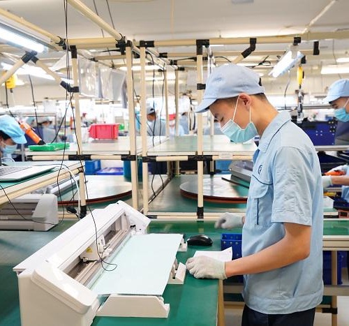 Vietnam's Manufacturing Sector Strengthens Growth Momentum In August